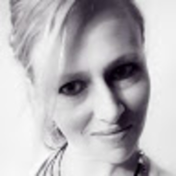 Meet your Posher, Krista - Picture 1 of 1